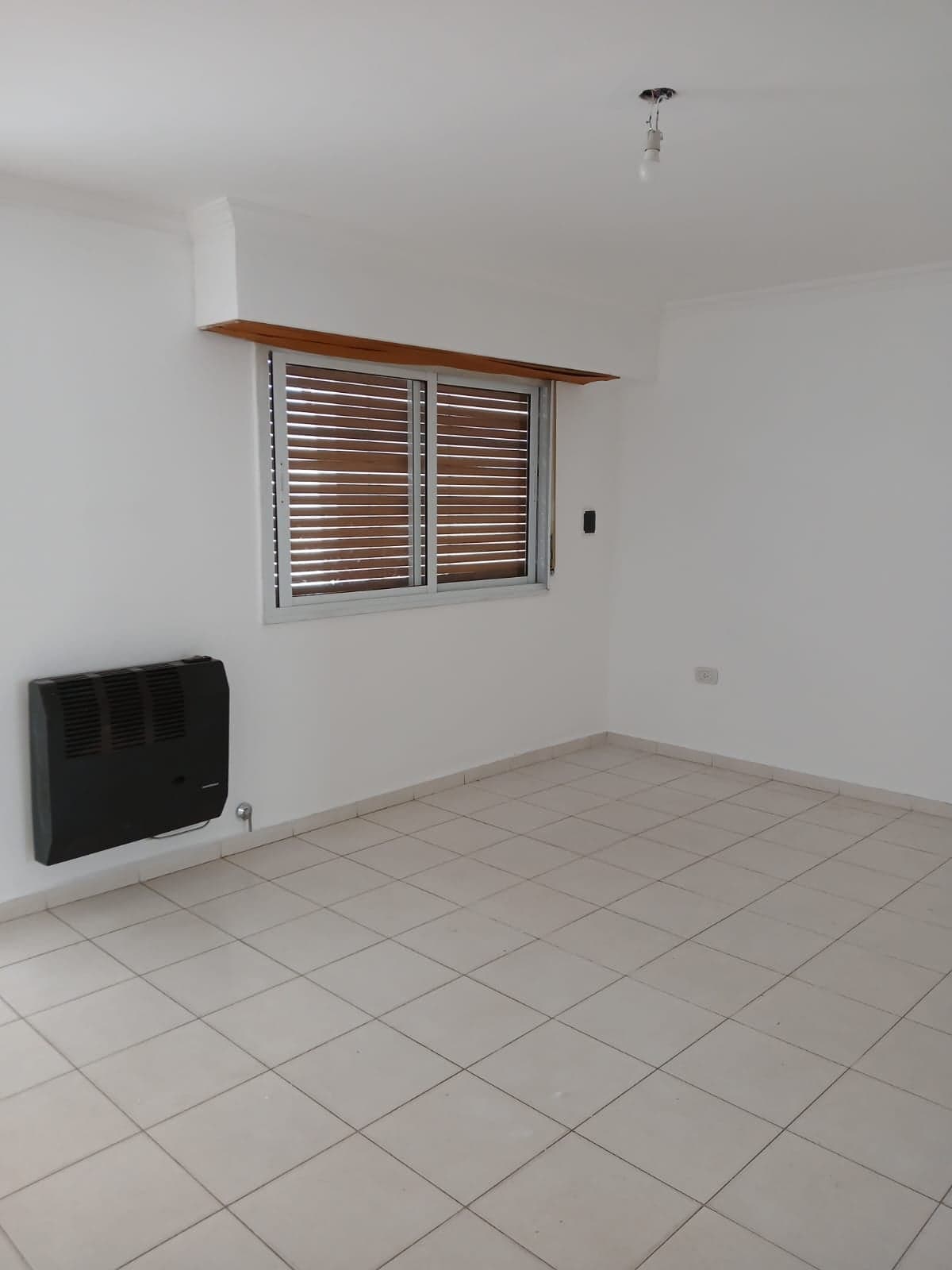 Alquiler duplex tres dormitorios en Mariano Moreno - 3