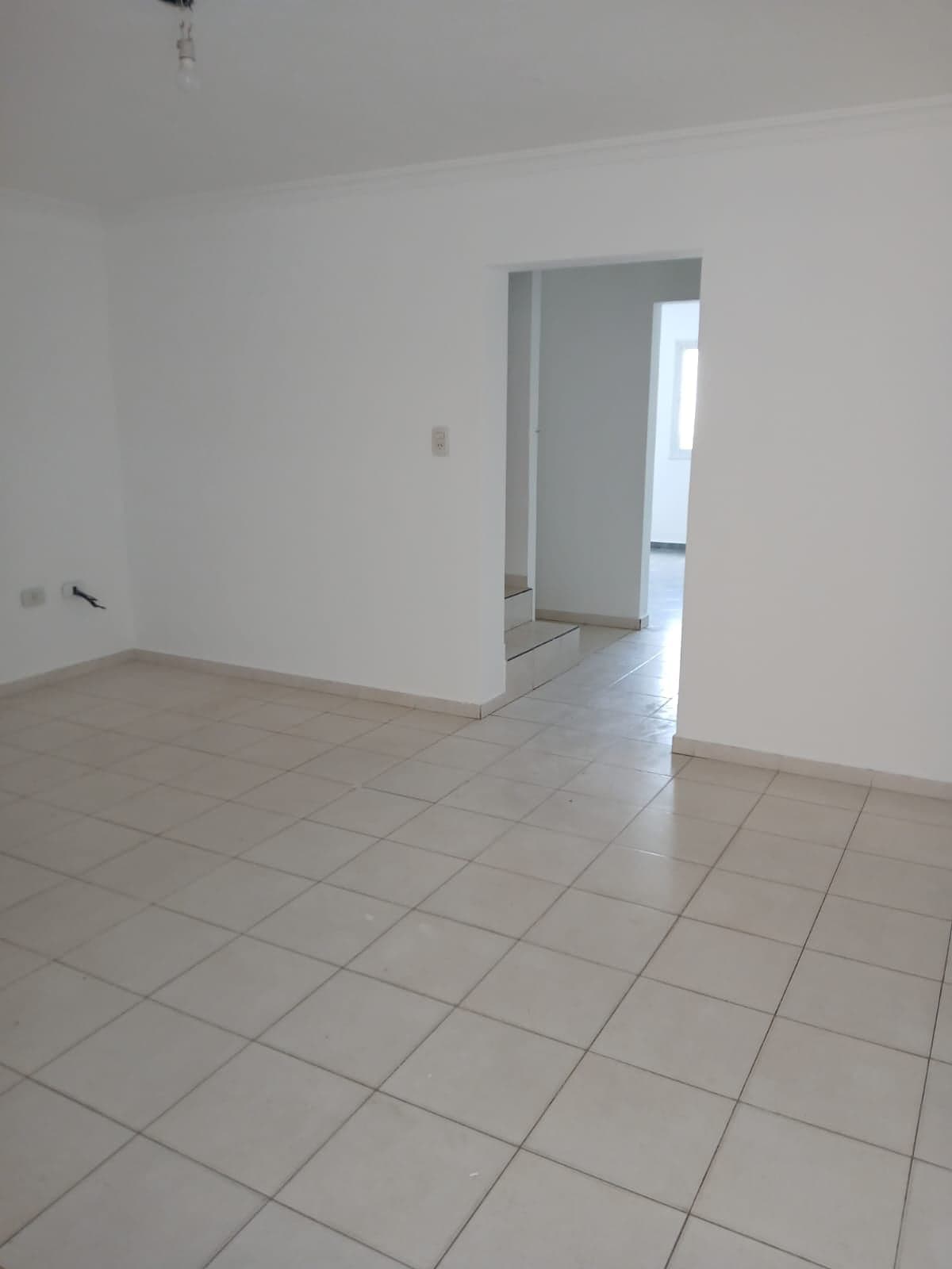 Alquiler duplex tres dormitorios en Mariano Moreno - 4