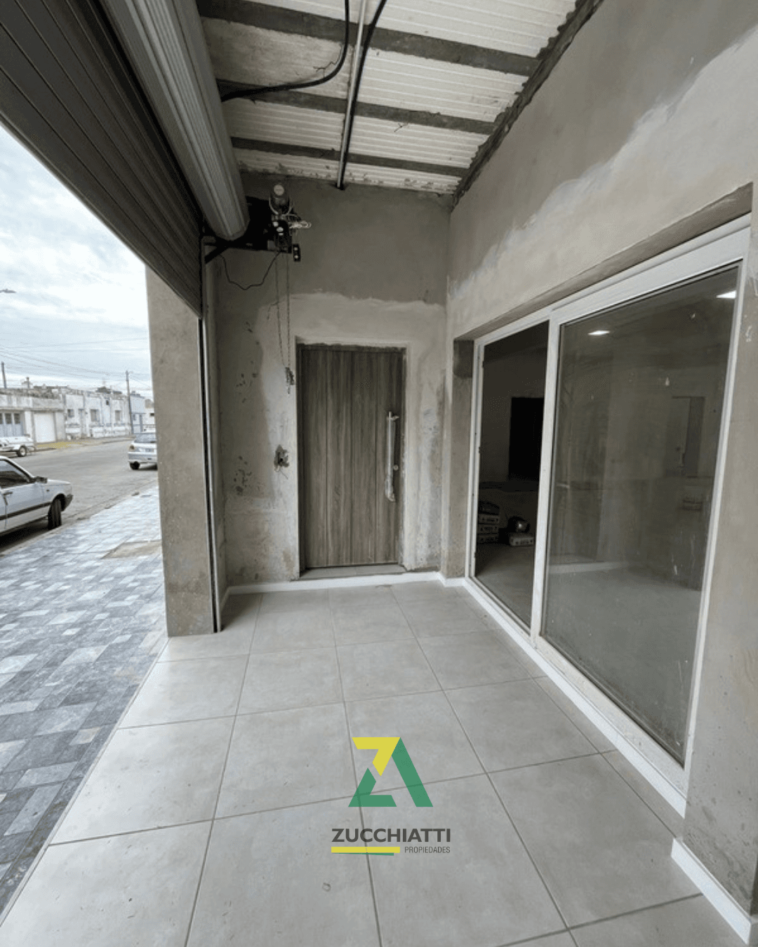 Alquiler salón comercial - 2