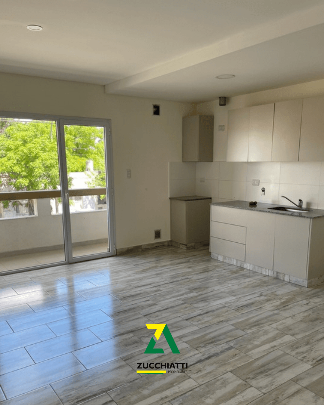 Venta dos departamento + local +  cochera - 2