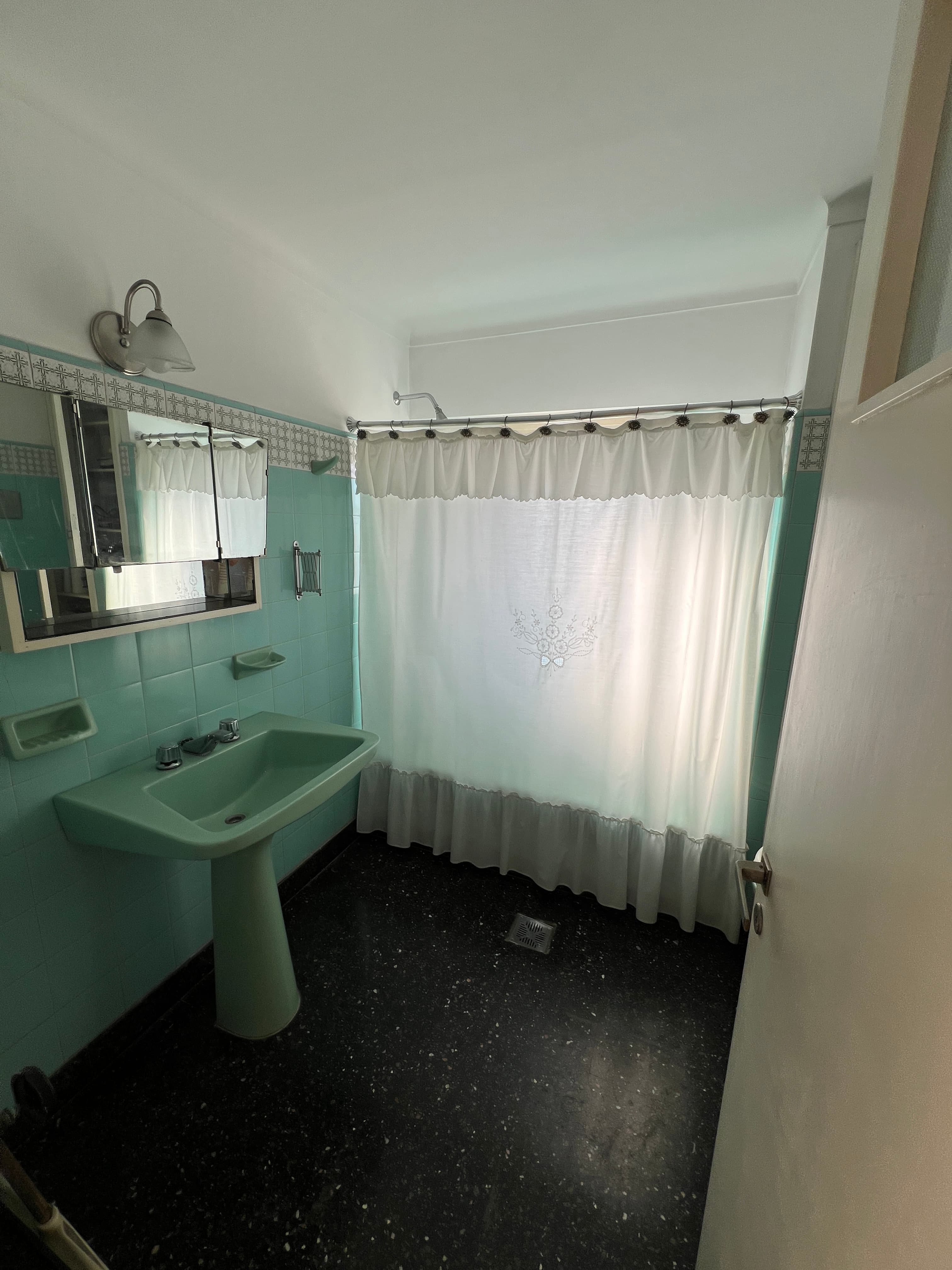 Venta piso de dos dormitorios en microcentro - 6