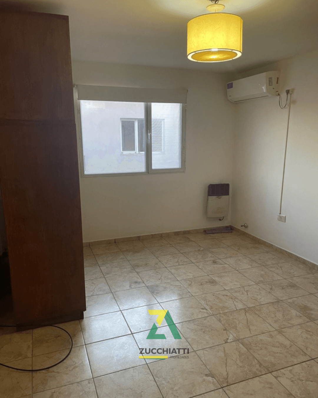 Venta departamento un dormitorio Mariano Moreno - 3