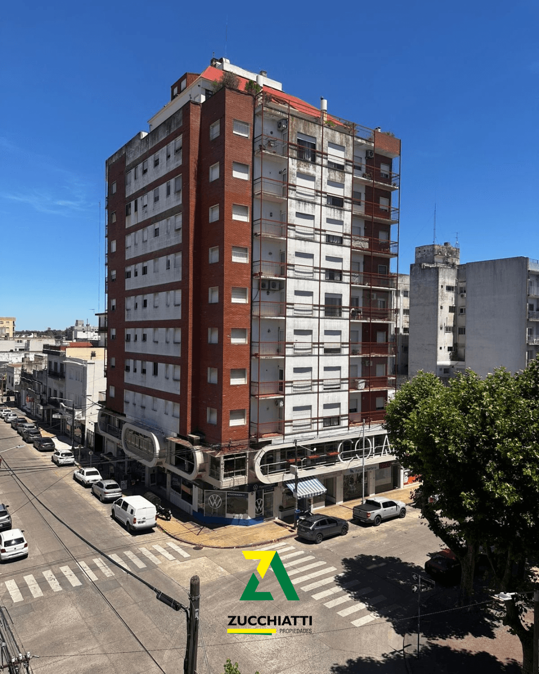 Venta depto céntrico tres dormitorios