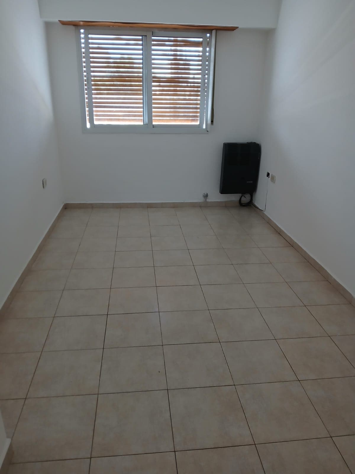 Alquiler duplex tres dormitorios en Mariano Moreno - 13