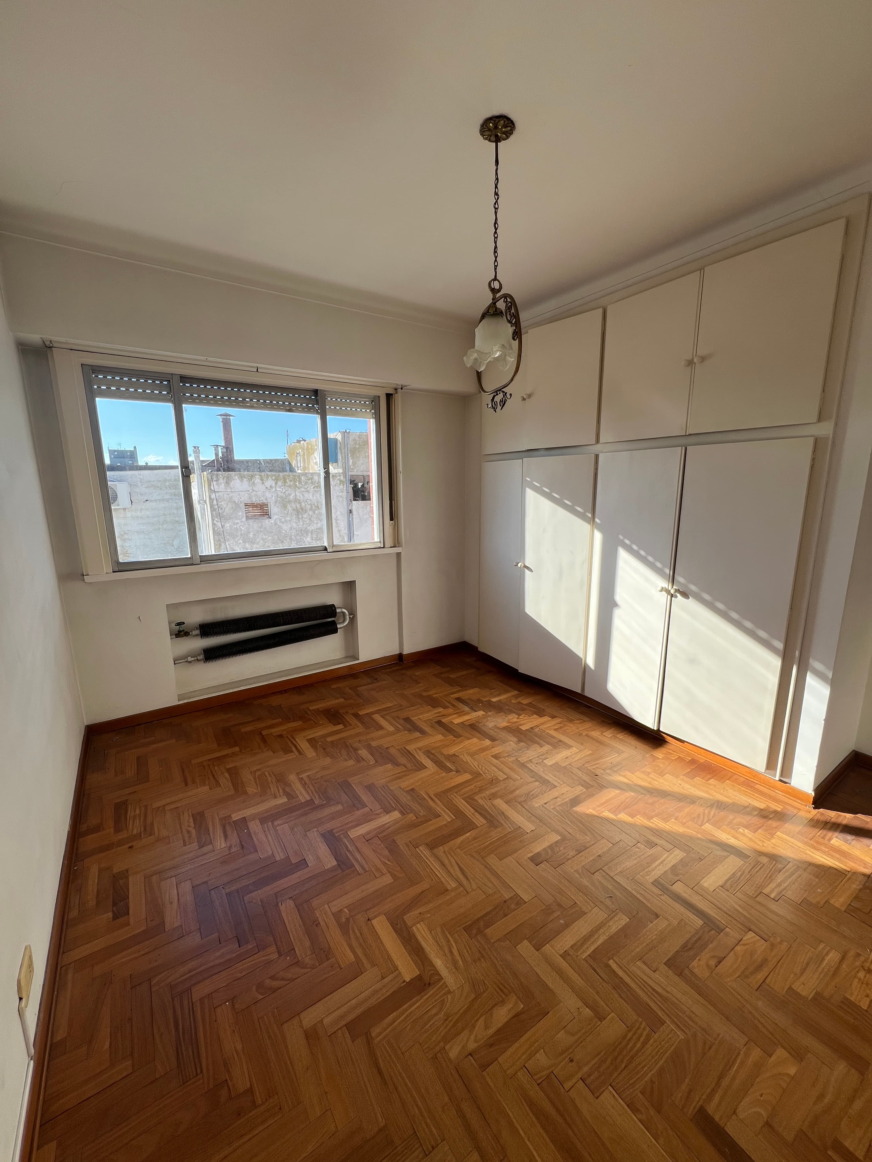 Venta piso de dos dormitorios en microcentro - 8