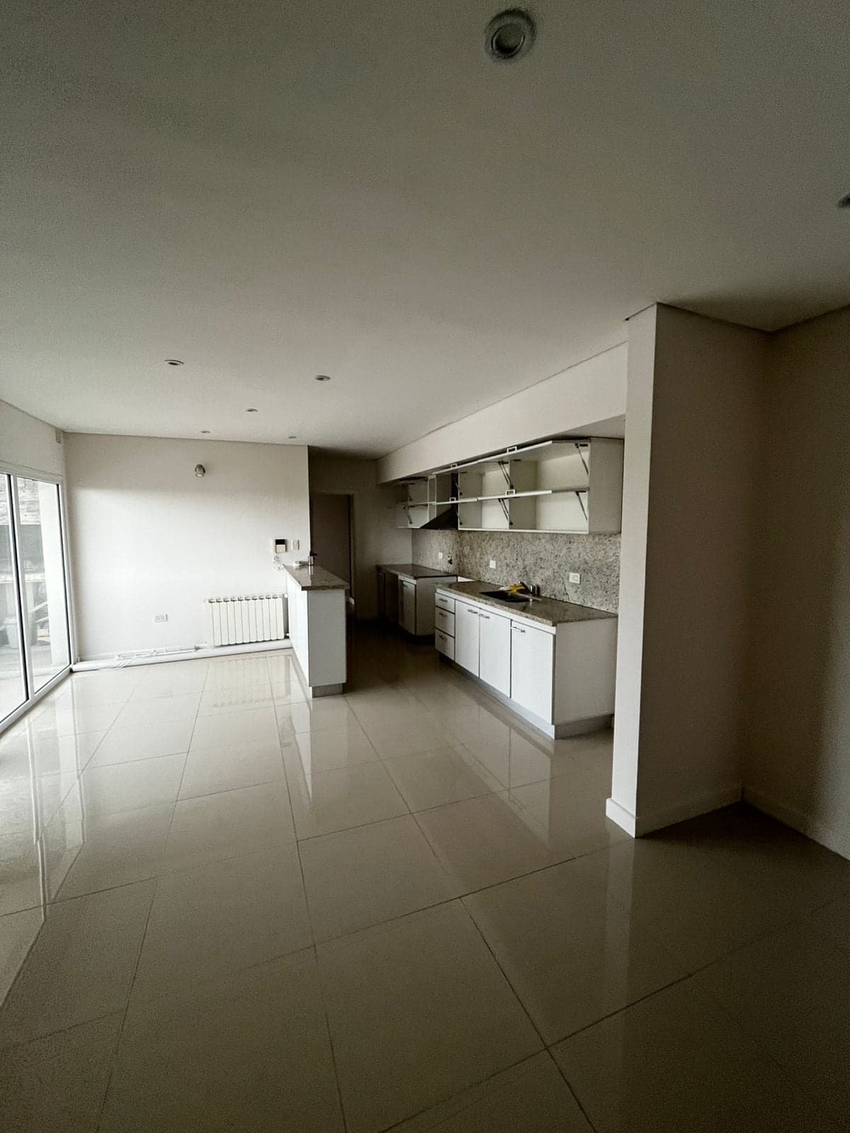 Alquiler departamento moderno con 3 dormitorios - 2