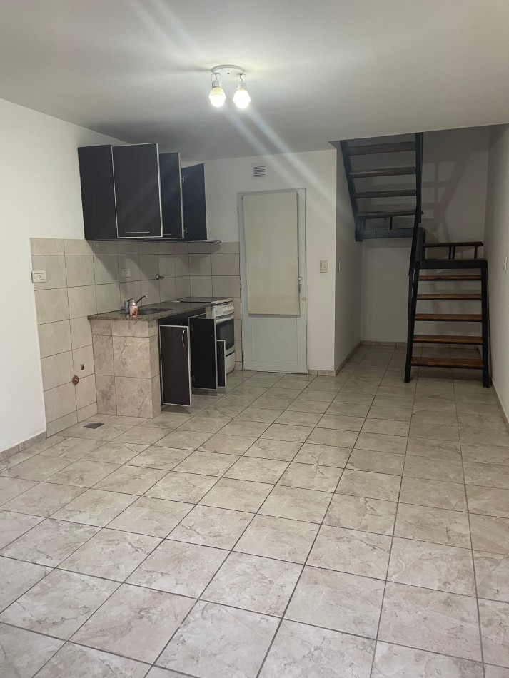 Venta depto 1 dormitorio Mariano Moreno
