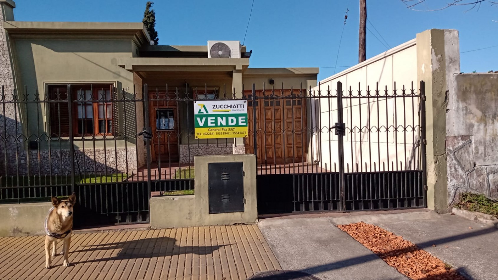 Venta casa tres dormitorios